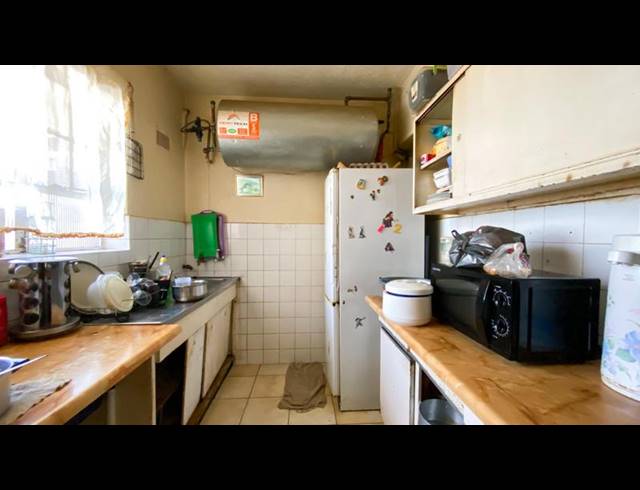 BUSINESS FOR SALE IN BELLEVUE